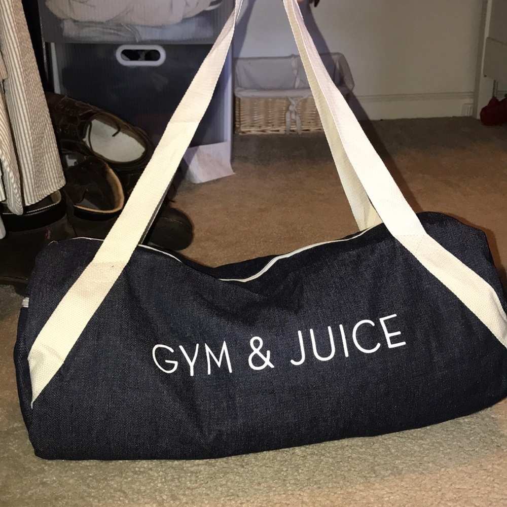 NEVER USED gym and juice gym/multiuse bag
